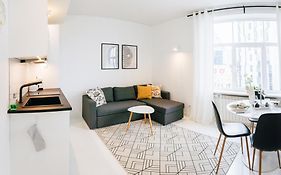 City Center Maakri Apartment